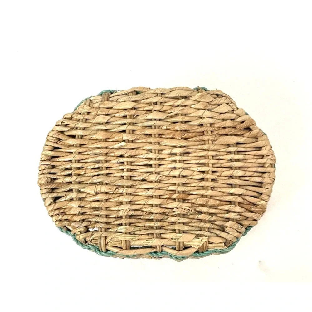 N/A handwoven wicker